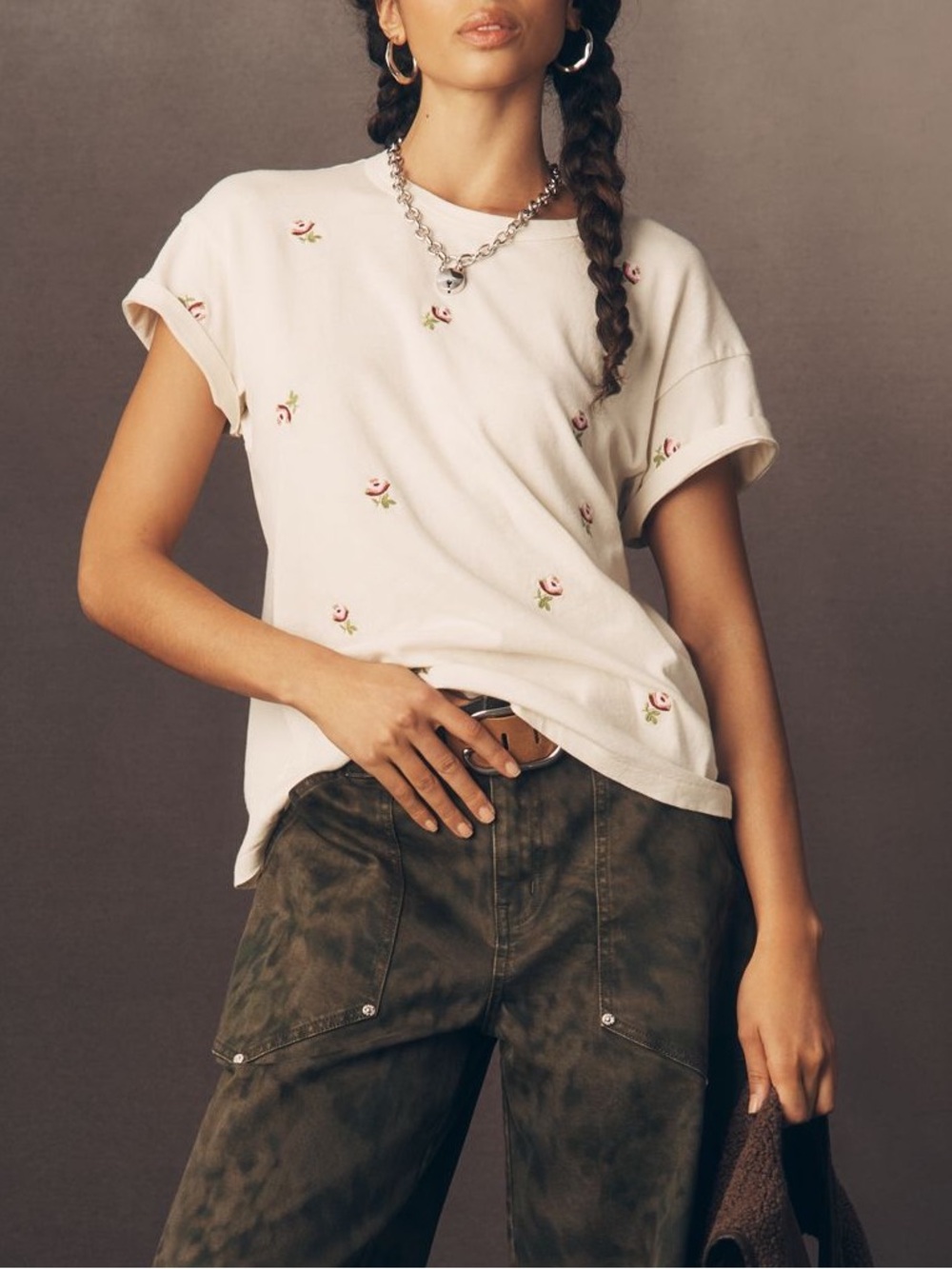 THE GREAT Crewneck Embroidered Boxy Tee NEW Flower Roses Embroidery Medium